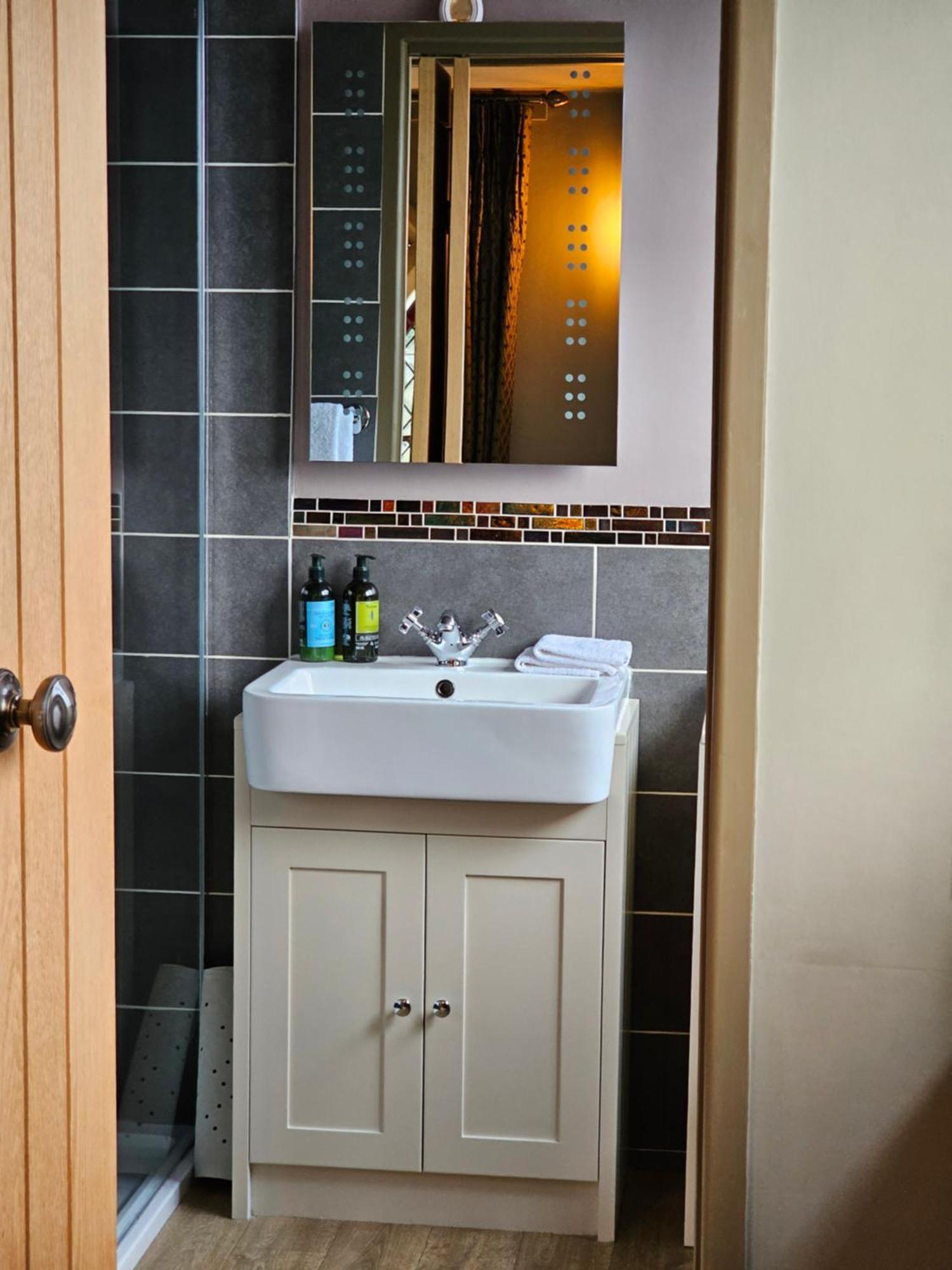Bed and Breakfast The Belfry At Yarcombe Exteriér fotografie